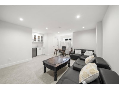 21070 76A Avenue | Langley British Columbia | Slide Image Thirty-three