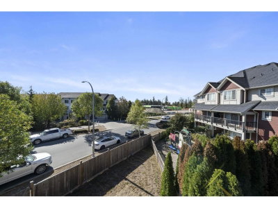 21070 76A Avenue | Langley British Columbia | Slide Image Thirty-nine