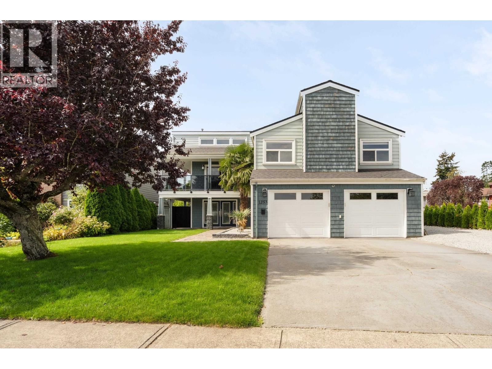 1253 BEACH GROVE Road, Delta, British Columbia V4L 1N5