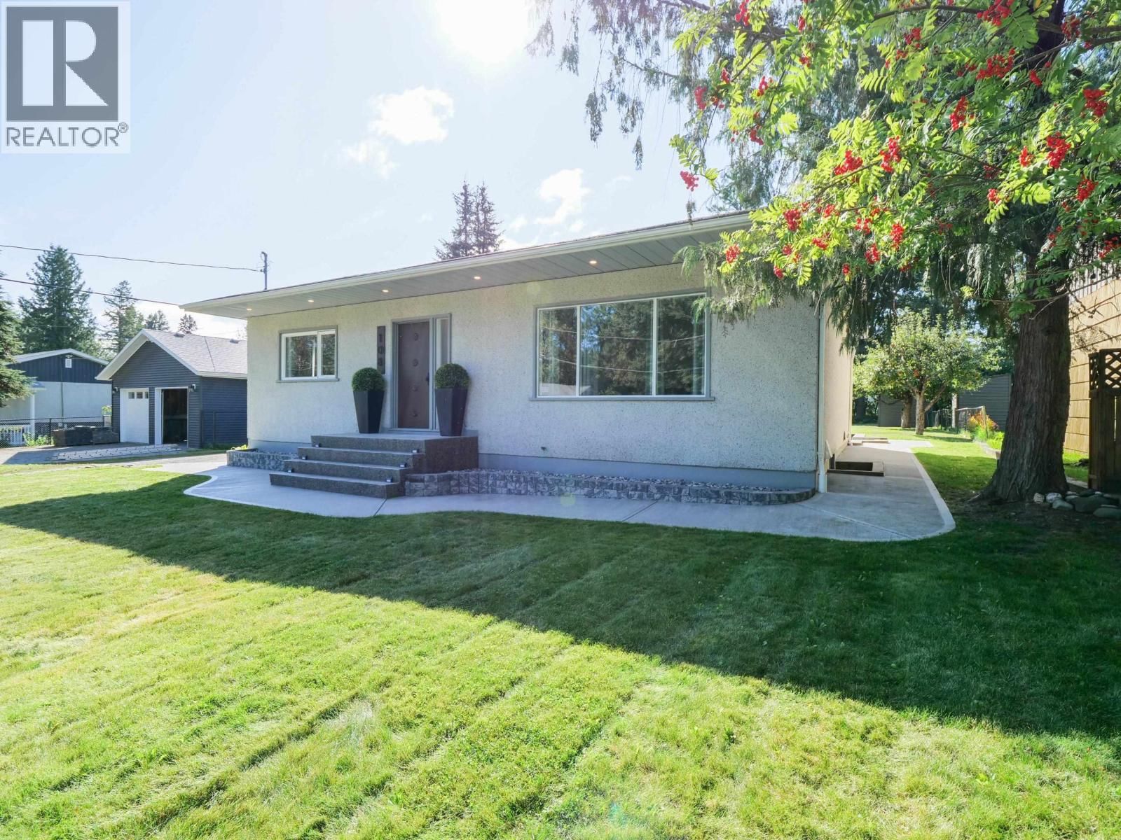 108 GORDON Avenue, Quesnel, British Columbia V2J 2J3
