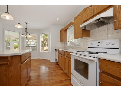 22153 OLD YALE Road | Langley British Columbia | Slide Image Ten