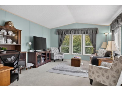 44565 MONTE VISTA Drive | Chilliwack British Columbia | Slide Image Twenty-three