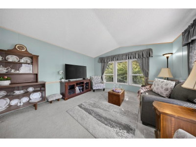 44565 MONTE VISTA Drive | Chilliwack British Columbia | Slide Image Twenty-eight