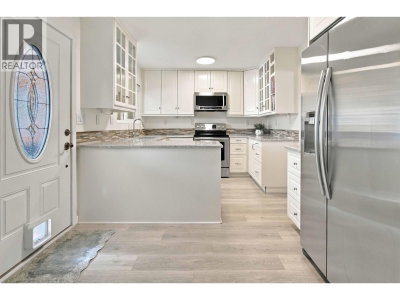 1309 UNA Way | Port Coquitlam British Columbia | Slide Image Eight