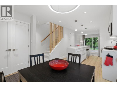 4212 GARDEN GROVE Drive | Burnaby British Columbia | Slide Image Thirteen