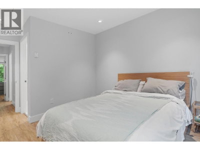 4212 GARDEN GROVE Drive | Burnaby British Columbia | Slide Image Fifteen