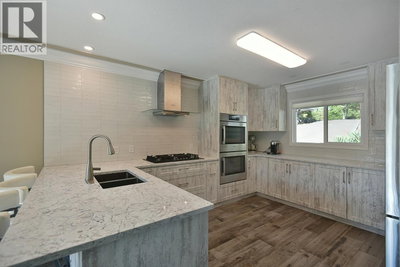 12828 GILDEN Road | Madeira Park British Columbia | Slide Image Seventeen