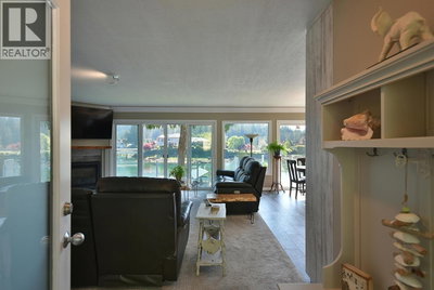 12828 GILDEN Road | Madeira Park British Columbia | Slide Image Eighteen