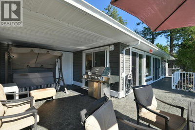 12828 GILDEN Road | Madeira Park British Columbia | Slide Image Twenty-three