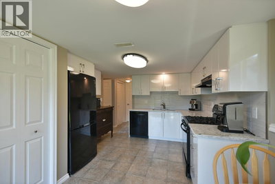 12828 GILDEN Road | Madeira Park British Columbia | Slide Image Thirty-three