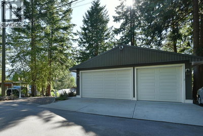 12828 GILDEN Road | Madeira Park British Columbia | Slide Image Thirty-six