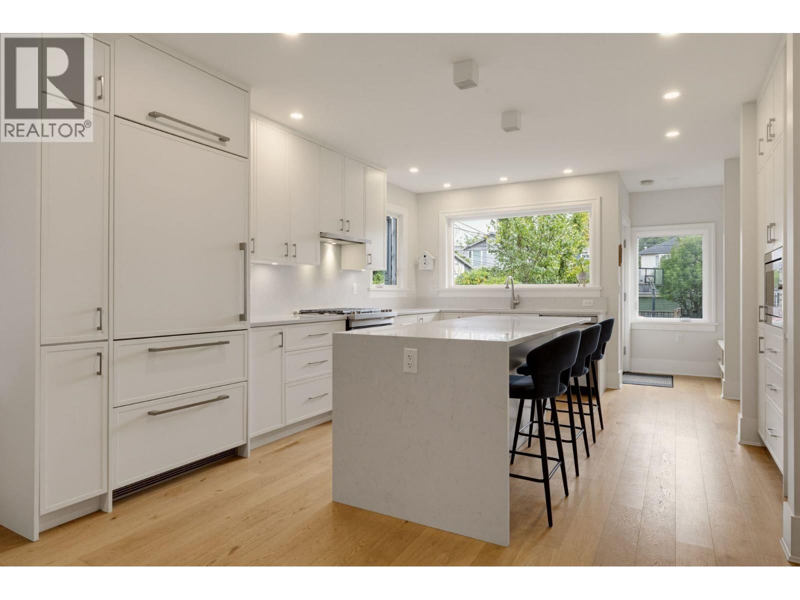 462 22ND Avenue, Vancouver, British Columbia V5Y 2G5