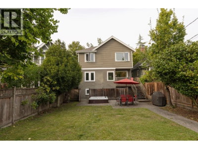 462 22ND Avenue | Vancouver British Columbia | Slide Image Thirty-six