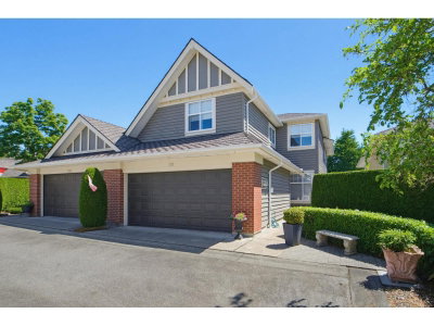 15500 ROSEMARY HEIGHTS Crescent | Surrey British Columbia | Slide Image One