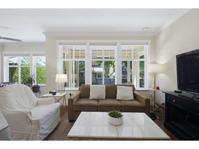 15500 ROSEMARY HEIGHTS Crescent | Surrey British Columbia | Slide Image Fifteen
