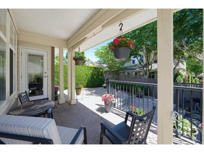 15500 ROSEMARY HEIGHTS Crescent | Surrey British Columbia | Slide Image Twenty-nine