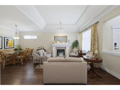 15500 ROSEMARY HEIGHTS Crescent | Surrey British Columbia | Slide Image Nine