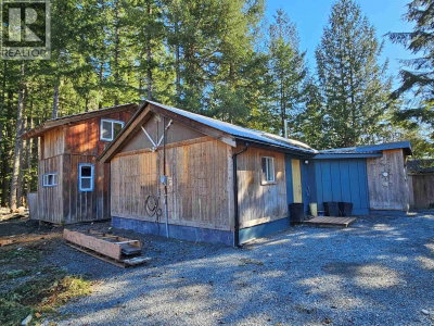 3070 MIDNIGHT Way | Squamish British Columbia | Slide Image Nineteen