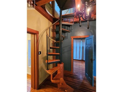 3070 MIDNIGHT Way | Squamish British Columbia | Slide Image Twenty-eight