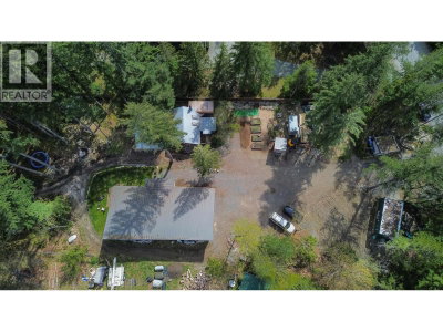 3070 MIDNIGHT Way | Squamish British Columbia | Slide Image Thirty-six