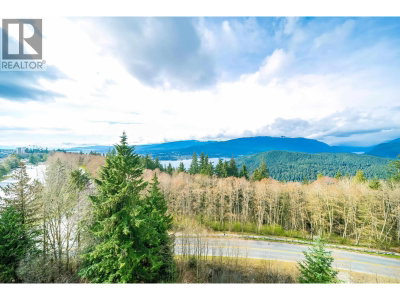 8850 UNIVERSITY Crescent | Burnaby British Columbia | Slide Image Thirty-three