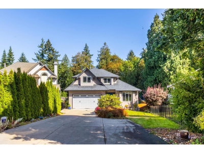 21015 46 Avenue | Langley British Columbia | Slide Image Two