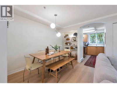 1071 LYNN VALLEY Road | North Vancouver British Columbia | Slide Image Thirteen