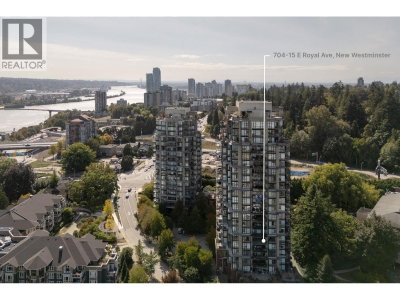15 ROYAL Avenue | New Westminster British Columbia | Slide Image Twenty-eight