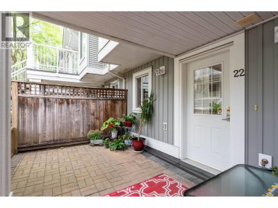 7370 STRIDE Avenue | Burnaby British Columbia | Slide Image Four