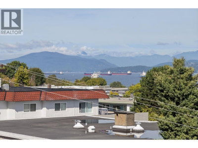 2211 WEST 2ND AVE | Vancouver British Columbia | Slide Image Thirty-three