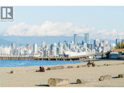 2211 WEST 2ND AVE | Vancouver British Columbia | Slide Image Thirty-eight
