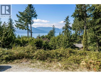 475 BAYVIEW Road | Lions Bay British Columbia | Slide Image One