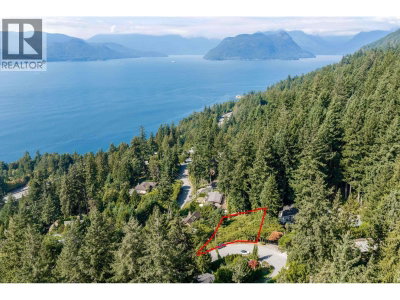 475 BAYVIEW Road | Lions Bay British Columbia | Slide Image Ten