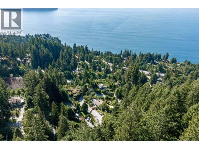475 BAYVIEW Road | Lions Bay British Columbia | Slide Image Ten
