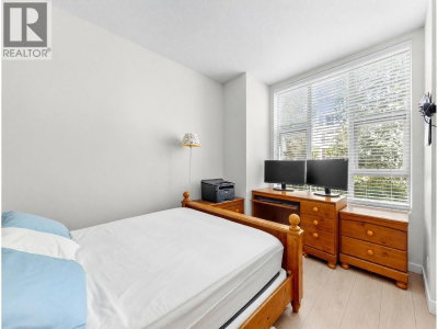8268 SABA Road | Richmond British Columbia | Slide Image Eight