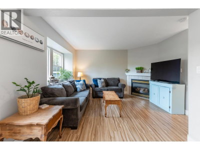 21015 118 Avenue | Maple Ridge British Columbia | Slide Image Five