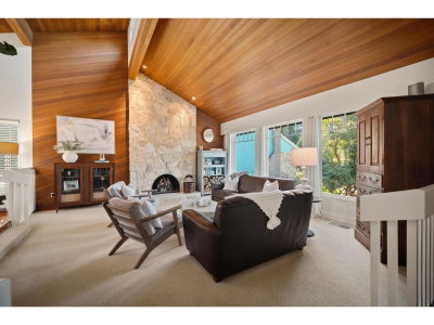 14756 16A Avenue | Surrey British Columbia | Slide Image Six