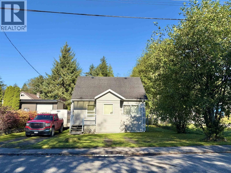 202 9TH Avenue Prince Rupert British Columbia, V8J 2S7 - 3 Bedrooms Home For Sale