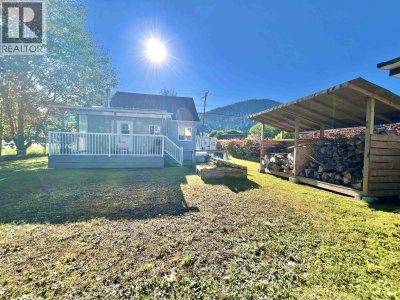 202 9TH Avenue | Prince Rupert British Columbia | Slide Image Thirteen