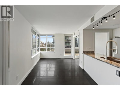 2080 WEST BROADWAY Street | Vancouver British Columbia | Slide Image Ten