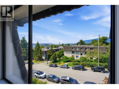 275 2ND Street | North Vancouver British Columbia | Slide Image Twelve