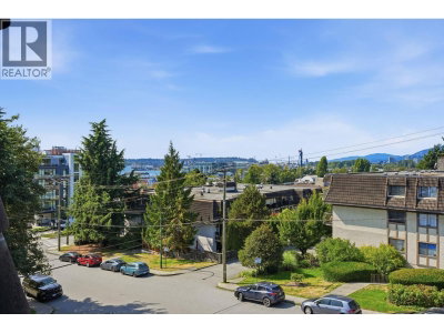 275 2ND Street | North Vancouver British Columbia | Slide Image Fourteen