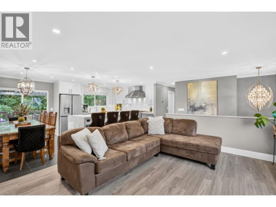 11554 WILDWOOD Crescent | Pitt Meadows British Columbia | Slide Image Eleven