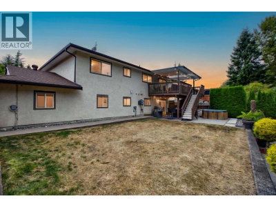 11554 WILDWOOD Crescent | Pitt Meadows British Columbia | Slide Image Thirty-two