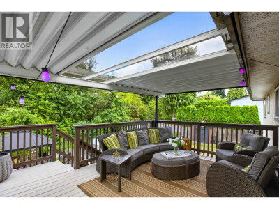 11554 WILDWOOD Crescent | Pitt Meadows British Columbia | Slide Image Eight