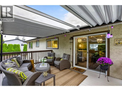11554 WILDWOOD Crescent | Pitt Meadows British Columbia | Slide Image Nine