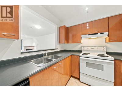 2268 WELCHER Avenue | Port Coquitlam British Columbia | Slide Image Four