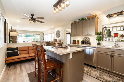 5742 UNSWORTH Road | Chilliwack British Columbia | Slide Image Fourteen