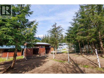 5515 KLEANZA Drive | Terrace British Columbia | Slide Image Thirty