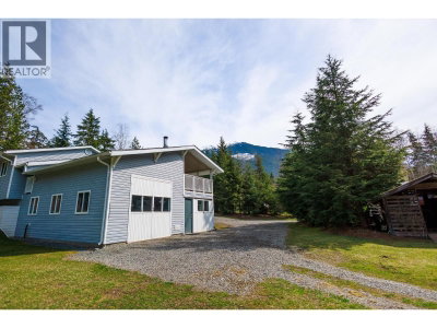 5515 KLEANZA Drive | Terrace British Columbia | Slide Image Thirty-nine